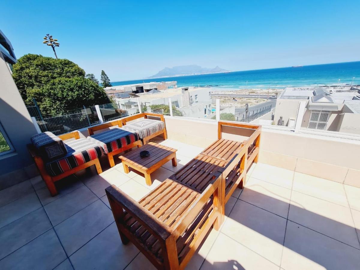 2Whitewaters Bloubergstrand Homestay Exterior foto